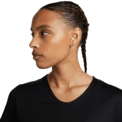 Nike Dri-FIT Ribbed Short-Sleeve Running Top - Women's