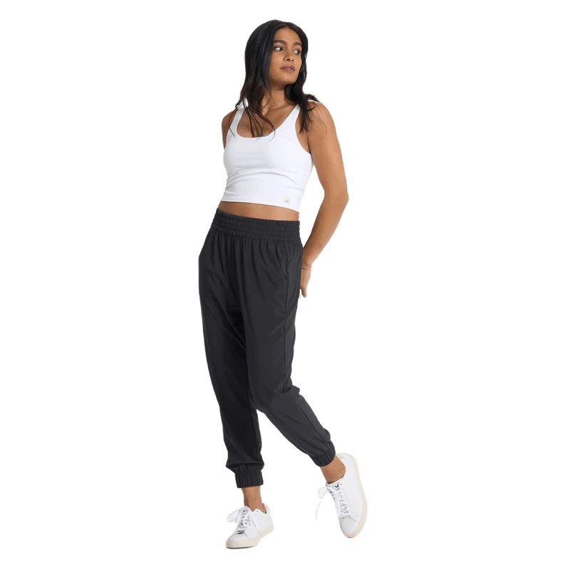 Vuori Villa Jogger - Women's - Image 5